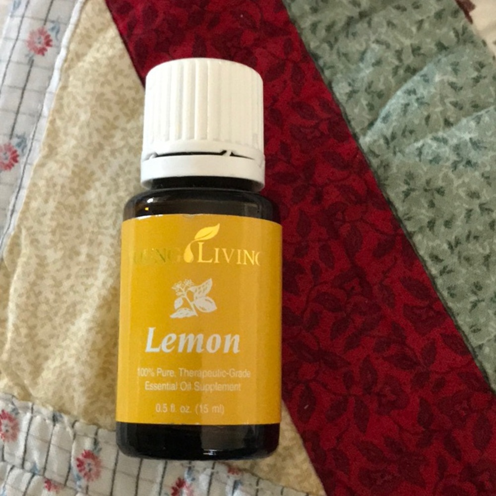 Young living essential oil lemon